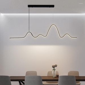 Hängslampor 2023 Nordisk design minimalistisk restaurang geometri våg lång remsa modern matsal bar ljusarmaturer