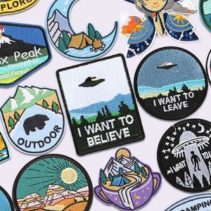 20PSCSewing Notions Tools Outdoor jacket patch sewn on iron clothes embroidered cute with hot collar rock letters alien landscape badge P230524