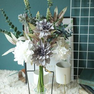 Decorative Flowers Artificial Dahlia Bunch Silk Decoration Home Garden Floral Wedding Bouquets Bride Holding Fake Flower Plants