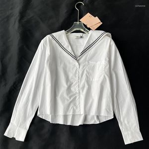 Kvinnors blusar Spring and Summer Woman Shirt Navy krage broderi Leisure Temperament White Simple Polyester Fiber