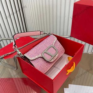 Designer diamante-incrustado bolsa 7a de alta qualidade couro crossbody saco marca luz luxo sacos noite textura metal grande logotipo estilo vitória bolsas femininas