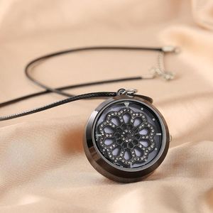 懐中時計の懐かしいブラックダイヤモンド覆われた革のロープの女性は、ガールフレンドのための絶妙なペンダントネックレス時計誕生日プレゼントを見る