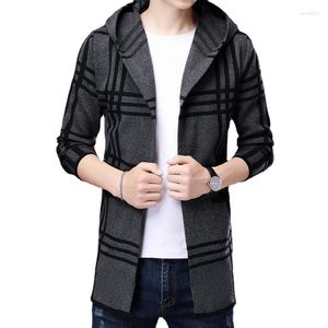 Sweaters masculinos Men Cardigã de outono Slim Fit Sweater Plaid Fashion Capuz de malha de malha