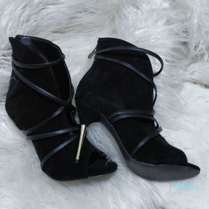 Classy Stiletto High Heels Peep Toe Designer Bombas