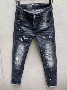 2023 D112 CoolGuy Man Jeans Fabric Micro-Elastasticは、高品質の洗濯Zipper刺繍装飾小さな革タグを特徴としています