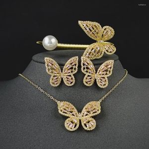 Halskette Ohrringe Set 3 Stück Pack 2023 Luxus Schmetterling Silber Farbe Braut Dubai Hochzeit für Frauen Dame Jahrestag Geschenk Schmuck Bulk Sell