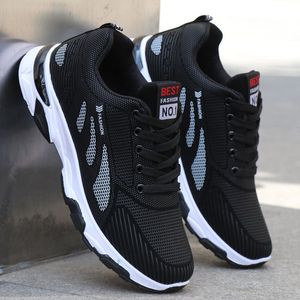 Outdoor mens sports trainers grey red white casual fashion running ventilate shoes