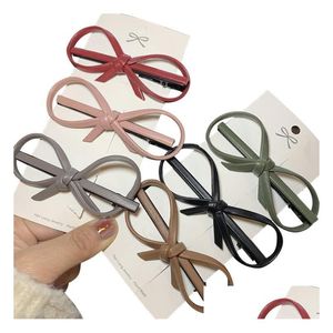 Hårklämmor Barrettes Womens läder Bow Clip Handmased Liu Haibin GSFJ181 Mix Order Drop Delivery Jewets Hairjewelry DH1VC