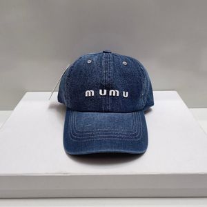 Miun Ball Caps MIU 야구 모자 데님 자수 편지 유니와이드 디자이너 비니 모자 MIUS 모자 소프트 탑 선 스크린 모자 684 7T4L