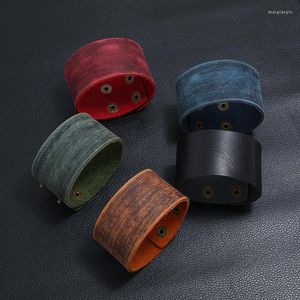 Bracelets de charme Men com couro genuíno Punk Men Bracelet Simples Moda Jóias planas