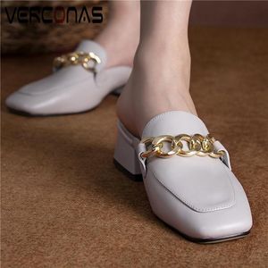 Sandaler Verconas kvinnor sommarmulor äkta läder tofflor mode kort kedja casual arbetande tjocka klackar skor kvinna
