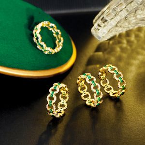 Ins Sparkling Wedding Rings Luxury Jewelry 18K Gold Fill Emerald CZ Diamond Top Sell Gemstones Party Women Eternity Engagement Band Ring for Lover Gift