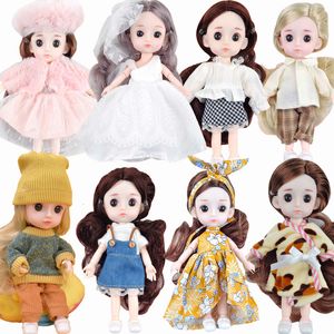 Accessori per bambole Bjd 16 cm Vestiti 112 Dress Up Fashion Per 15cm Dolls Suit Regali per ragazze Mini Toys ropa de 230523
