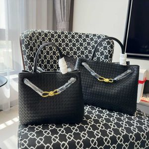 Vintage tecido luxurys bolsas mulheres designer sacos de couro crossbody bolsa retro de alta capacidade bolsas de compras 230524