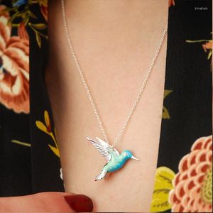 Naszyjniki wisiorek Unikalny projekt Naszyjnik kolibry dla kobiet niebieski emalia ptak zwierzęcy gołowe biżuteria Prezent biżuterii