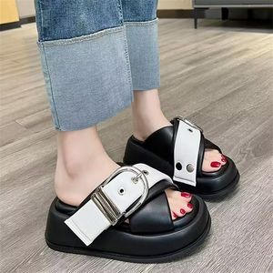 Thick Soled Slippers Women's Summer Outside Wear Fashion Leather Buckle Cute Match Color Bread Sandals Comfortable Soft Sole Non-Slip