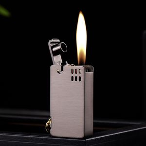 Pure Copper 2023 New Windproof Metal Metal Kerosene Lighter Oil Tank Creative Retro Flint Petroleum Lighters Smoking Accessories