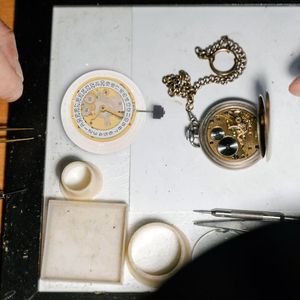 Wanduhren ETa 2824 Uhrwerk Ersatz Mechanisch Automatik Datumsanzeige Uhr Reparaturwerkzeug Gold