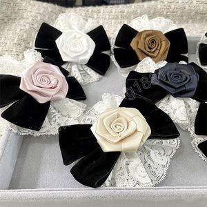 Fabric Rose Flowers Brooches For Women Elegant Lace Ribbon Velvet Bow Corsage Retro Wedding Party Coat Dress Brooch Decor