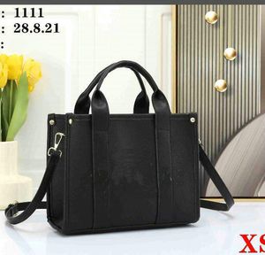 Womens 28cm the tote bag lady famous designer Large capacity plain crossbody shoulder handbags wallets coin purse crossbody casual travel bags gt4