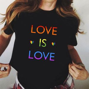 Camisas femininas 2023 Moda Casual Casual LGBT Camisa de orgulho gay Lesbian Rainbow Love Is impressa Tops Harajuku Women Tshirt