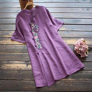 Women's Blouses Retro Embroidery Qipao Shirt Cotton Linen Women Fashion Chinese Style Vintage Tops Loose Tang Suit Blouse Oriental Clothing