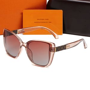 Clear lens 5 colour Designer Sunglasses 5810 Men Eyeglasses Outdoor Shades Fashion Classic Lady Sun glasses for Women Top luxury Sunglasses
