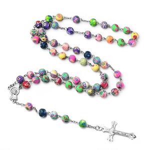 Mehrfarbige Polymer Clay Perlen Rosenkranz Kreuz Halskette für Frauen Kruzifix Anhänger Kette weibliche Religion Schmuck