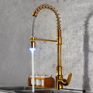 Kökskranar Skowll Sink Faucet LED med neddragningssprutning med ett enda handtag för guld