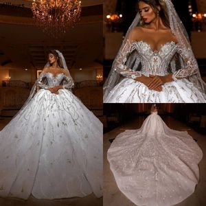 Erstaunliche Dubai Saudi-Arabien Ballkleid Brautkleider mit langen Ärmeln Luxus Kristalle Pailletten Kathedrale Zug Vestidos Türkische marokkanische Kirche Brautkleider CL2298