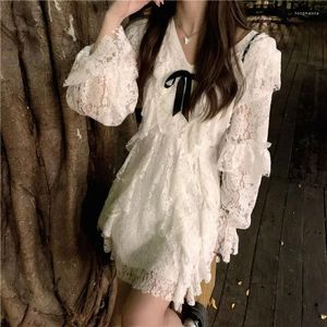 Casual Kleider Frauen Spitze Party Geburtstag Hochzeit Koreanische Mode Fliege Kragen Puff Langarm Weiß Rüschen Schlank Mini Kleid vestidos