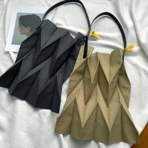 2023 nuove borse a tracolla moda pieghettate autentica suoneria geometrica design unico borsa shopping tinta unita borsa per donna coulisse