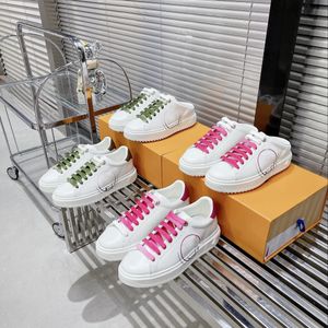 Tasarımcı Time Out Spor Sneakers Fashion Platform Ayakkabı Delikli Kabartmalı Bulge Mektup Spor Sneaker Erkek Kadın Eğitmenler GÜNLÜ DERİ DERİ KULLANIM+TOZ BANT
