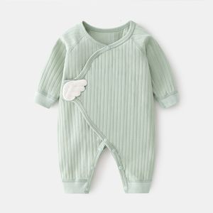 Rompers Lawadka 06m Spring Autumn Born Baby Girl Boy Romper Cotton Solid Moft spädbarn Jumpsuit med vinge Casual Clothes for Girls 230525