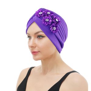 Nya eleganta kvinnor Rhinestoned Flower Turban Bonnet Muslim Hijab Headscarf Caps Pleate Ruffle Turban Chemo Cap Wedding Beanie Hat