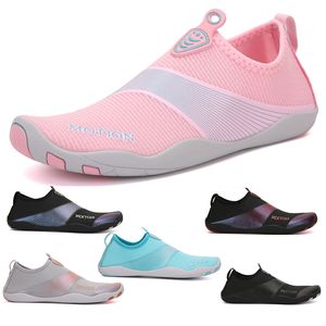 2023 Kvinnor Män strandskor Slip On Ventilate Black Red Grey Orange Pink Casual Shoes Mens Trainers Sport Sneakers Size35-45