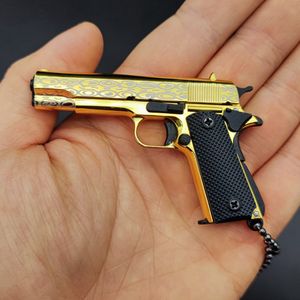 M1911ダマスカスパターンガンおもちゃモデル1：3ゴールドカラーピストルガンメタルキーチェーンモデルミニチュアピストルコレクションアダルトギフト2084