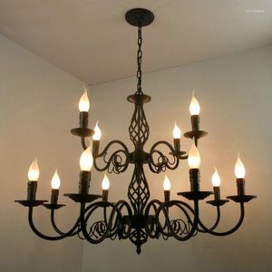 Lampadari Lampadario di lusso in ferro battuto rustico E14 Candela nera Vintage antico casa per soggiorno Illuminazione lampada europea