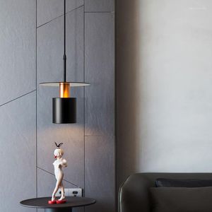 Pendant Lamps Nordic Simple Lamp Modern Creative Personality Ins Bar Cafe Restaurant Bedroom Bedside Small Chandelier