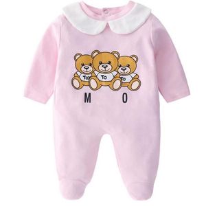 Retail Newborn 2pcs Baby Set With Cap Cotton Bear Printed Jumpsuit Jumpsuits Toddle Infant Kids Designer Clothes296E
