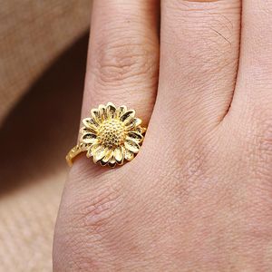 Cluster Rings 24K Sun Flower Dubai Gold Color Women Girls Ethiopian Ring Africa Arab Wedding Bridal Jewelry
