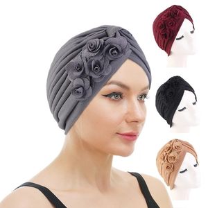 Kvinnor blommor ruffle turban caps muslimska håravfall kemo cap för lady wrap head inner hijab indisk hatt inner mössa turbante mujer