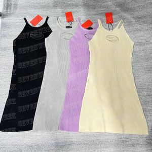 レディーススリングドレス中空文字ニットスカートパーティーナイトクラブデザインノースリーブベストドレス女性のための
