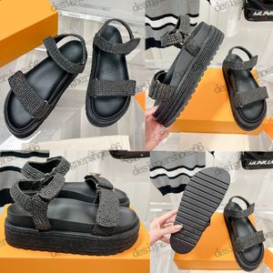 Cordobas Flat Comfort Sandal 1ABGR3 Schwarze Raffiabast-Sandalen. Gummi-Außensohlenplattform mit geflochtenem Seil. Damen-Designersandalen verleihen ihm ein raffiniertes, handwerkliches Gefühl