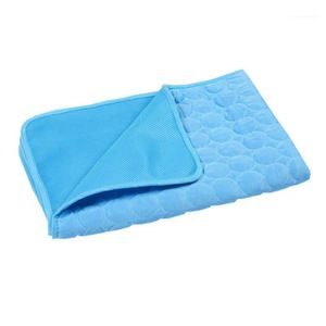 Kennels Pet Cooling Mat Self Pad Pressure Activated Comfort Cooler Non-Toxic Gel For Dogs Cats Outdoor Bed1