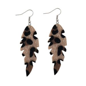 Brincos de couro de folhas de charme leopardo breço de água de leopardo berro berro para meninas elegantes Mulheres Europa Africa Boho Feminina Deliv Dhoqh