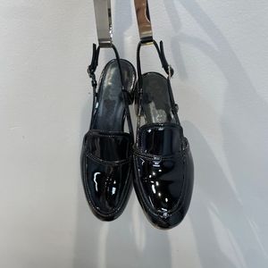 Sandali con cinturino firmati, sandali con tacco medio, pantofole, scarpe con fiori in tinta unita in pelle laccata, vera pelle, pantofole con cinturino alla caviglia estivo 35-41