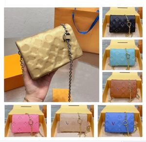 POCHETTE COUSSIN Torba na Łańcuszku Niebieskie Monogramy Luksusowe Tłoczone Skórzane Etui Pas Cross Body Damskie Designer Torba Na Ramię Flap Zielony Różowy Czarny Kopertówka Portfel