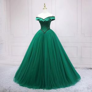 2023 Olive Green Prom Dress Emerald Green paljetter Party Dresses Ruffles Glitter Celebrity Custom Made Plus Size Corset Evening Gowns Crystal Long Party Dress