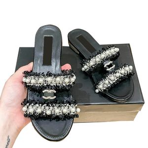 Womens Sandals Low Heels With Faux Pearl Slippers Slip On Slides Retre Black Ladies Mules Outdoor Beach Shoe Girls Flip Flops Quilted Texture Casual Shoe As A Gifts